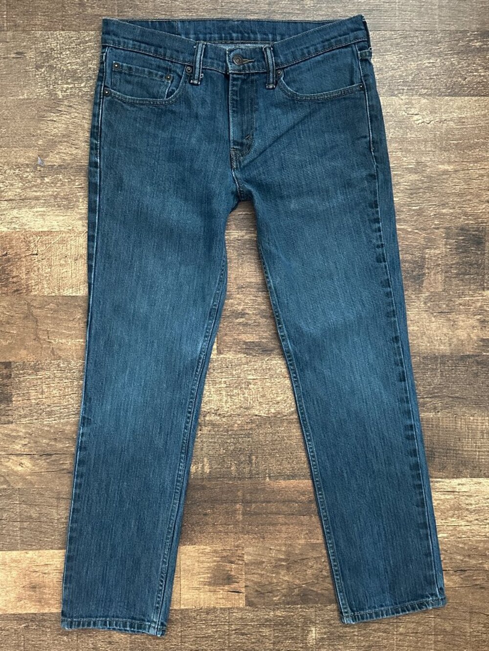 ⭐LEVI’S 511 SLIM DENIM JEANS in Medium Dark Wash, size 31x30⭐